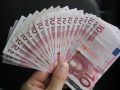 Acordam credit tuturor celor care au nevoie