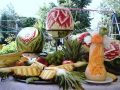 Bufet de fructe sculptate, fantana de ciocolata, sculpturi in fructe