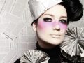 Make-Up