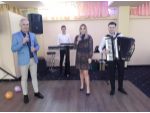 Formatia Alex Banita - Alegerea ta pentru evenimente perfecte #6