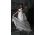 Look modern pentru mirese... insarcinate