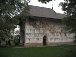 Exteriorul bisericii manastirii Arbore - Biserica Arbore #1