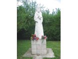 Statuia parintelui Ilarion Argatu - Biserica Sfintilor Parinti din Boroaia #2