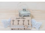 INVITATIE DE NUNTA “ LOVE STORY” Invitatie realizata prin gravare laser, decorata cu inimioara din lemn si banda decorativa. - HANDICRAFT ATELIER #4