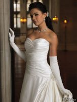 Coafuri si machiaj mirese, primavara-vara 2011 - Mireasa moncheri bridals #7