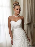 Coafuri si machiaj mirese, primavara-vara 2011 - Mireasa moncheri bridals #13