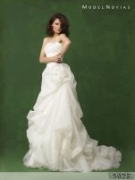 Model Novias Colectia 2008 - Rochie de mireasa_novias #4
