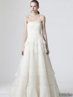 Rochii de mireasa Vera Wang, sezonul primavara - toamna 2010 - Rochie mireasa vera wang #8