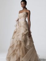 Rochii de mireasa Vera Wang, sezonul primavara - toamna 2010 - Rochie mireasa vera wang #11