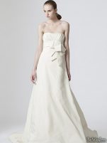 Rochii de mireasa Vera Wang, sezonul primavara - toamna 2010 - Rochie mireasa vera wang #12