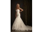 Rochii de mireasa Allure Bridals by Best Bride #1
